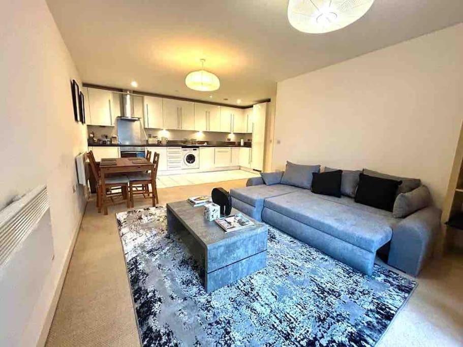O2 Excel City Airport Apartment Лондон Екстер'єр фото