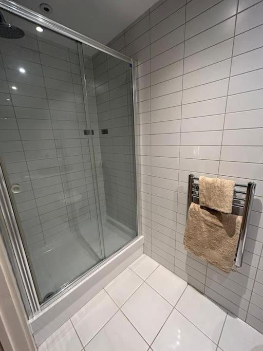 O2 Excel City Airport Apartment Лондон Екстер'єр фото