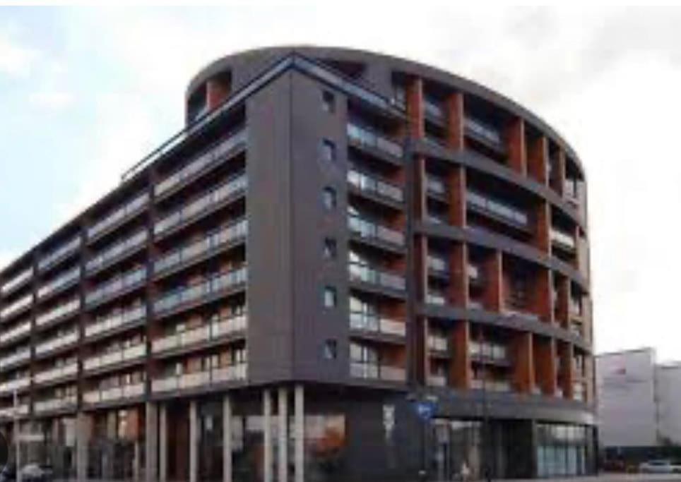 O2 Excel City Airport Apartment Лондон Екстер'єр фото